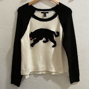 🌵Forever 21 Panther Pullover